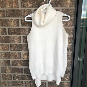 Seven Sisters Sleeveless Cowl Sweater Size Small